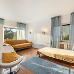 The Park Nest Frankfurt Appartement