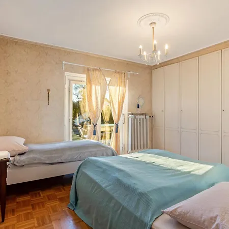The Park Nest Frankfurt Apartment *