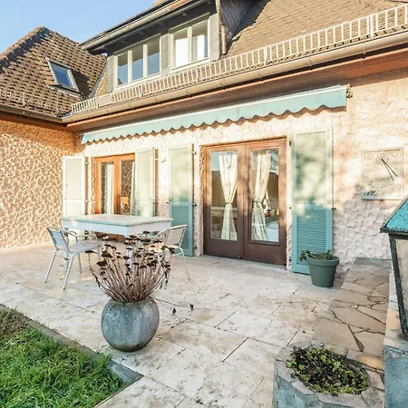 The Park Nest Frankfurt * Friedrichsdorf